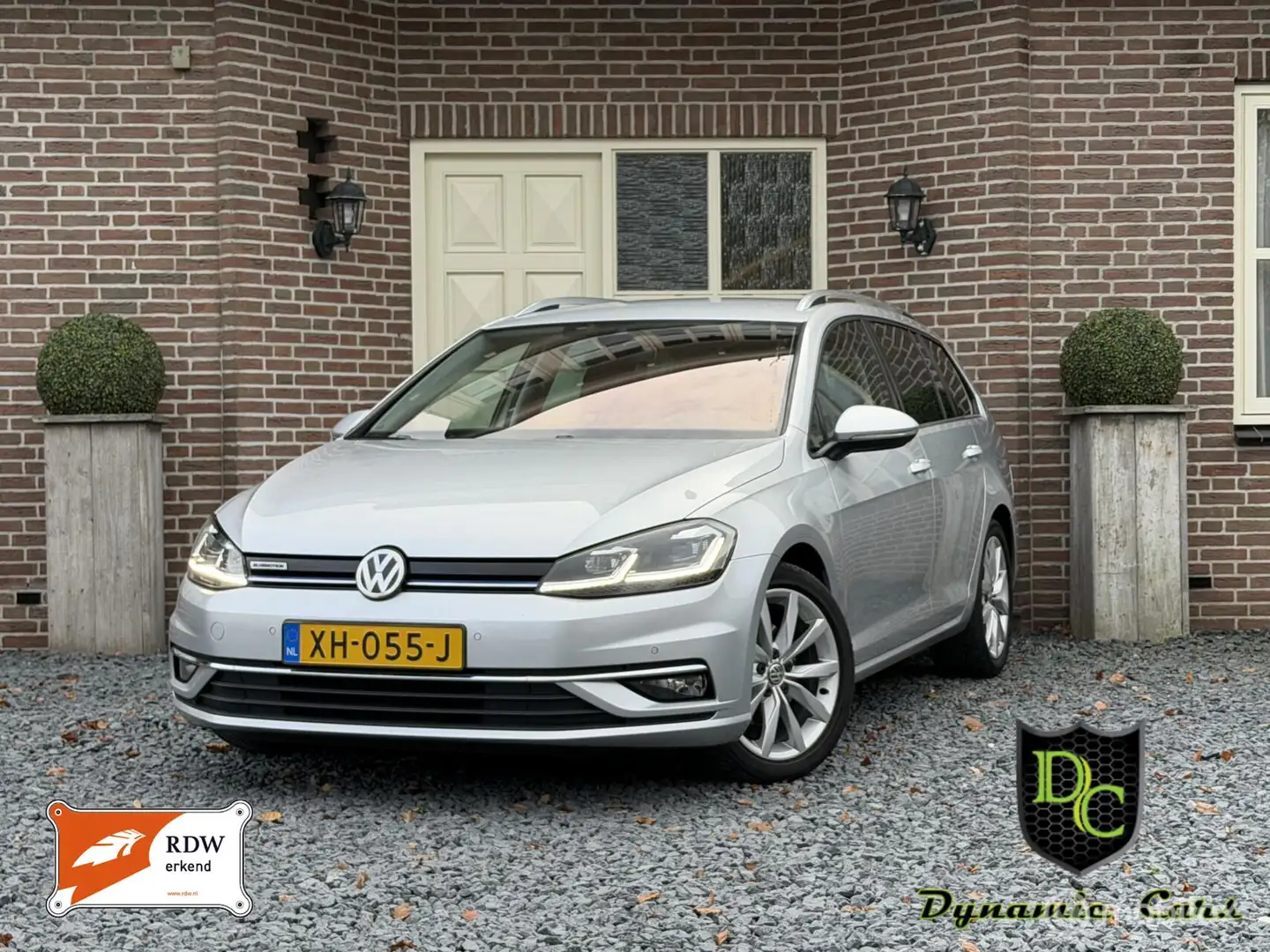 Volkswagen Golf 1.5 TSI Highline *DSG *Trekh *Virt *LED *Cam *ERGO Grijs - 1