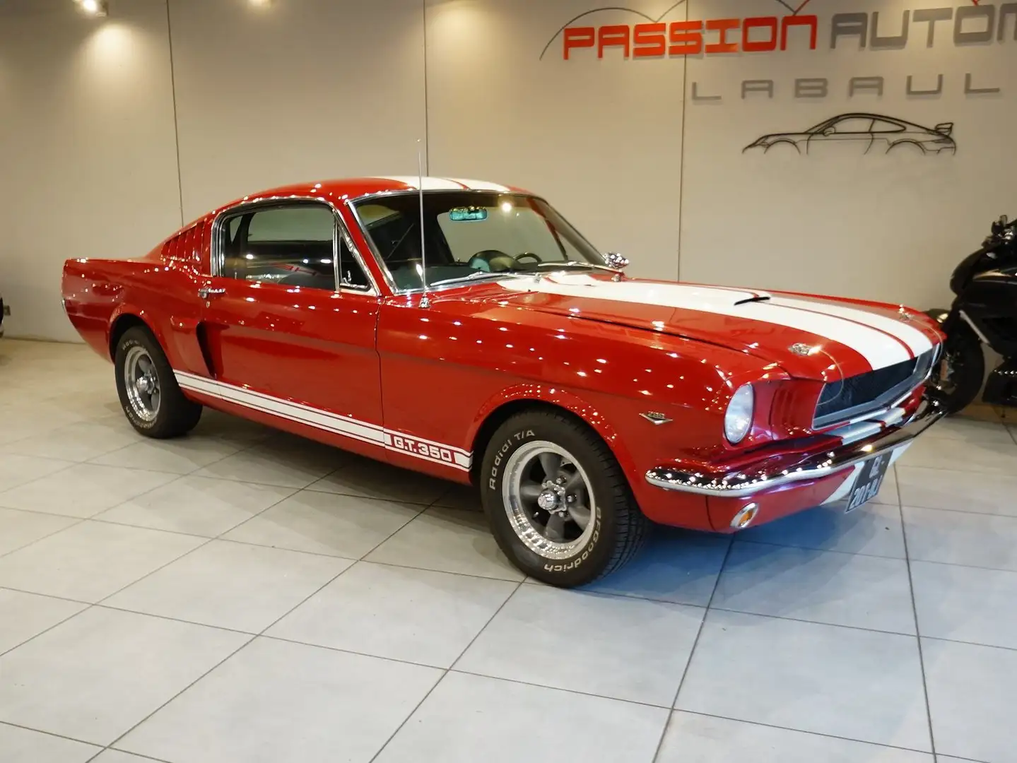 Ford Mustang V8-289 Rojo - 2