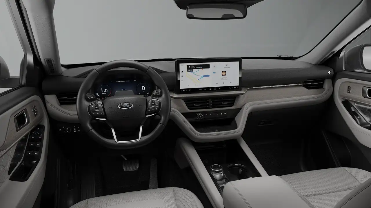 Ford Explorer снимка Ford Explorer