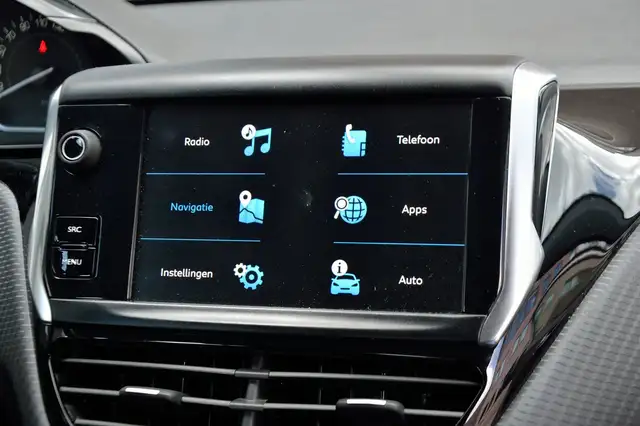 Peugeot 208 view 14