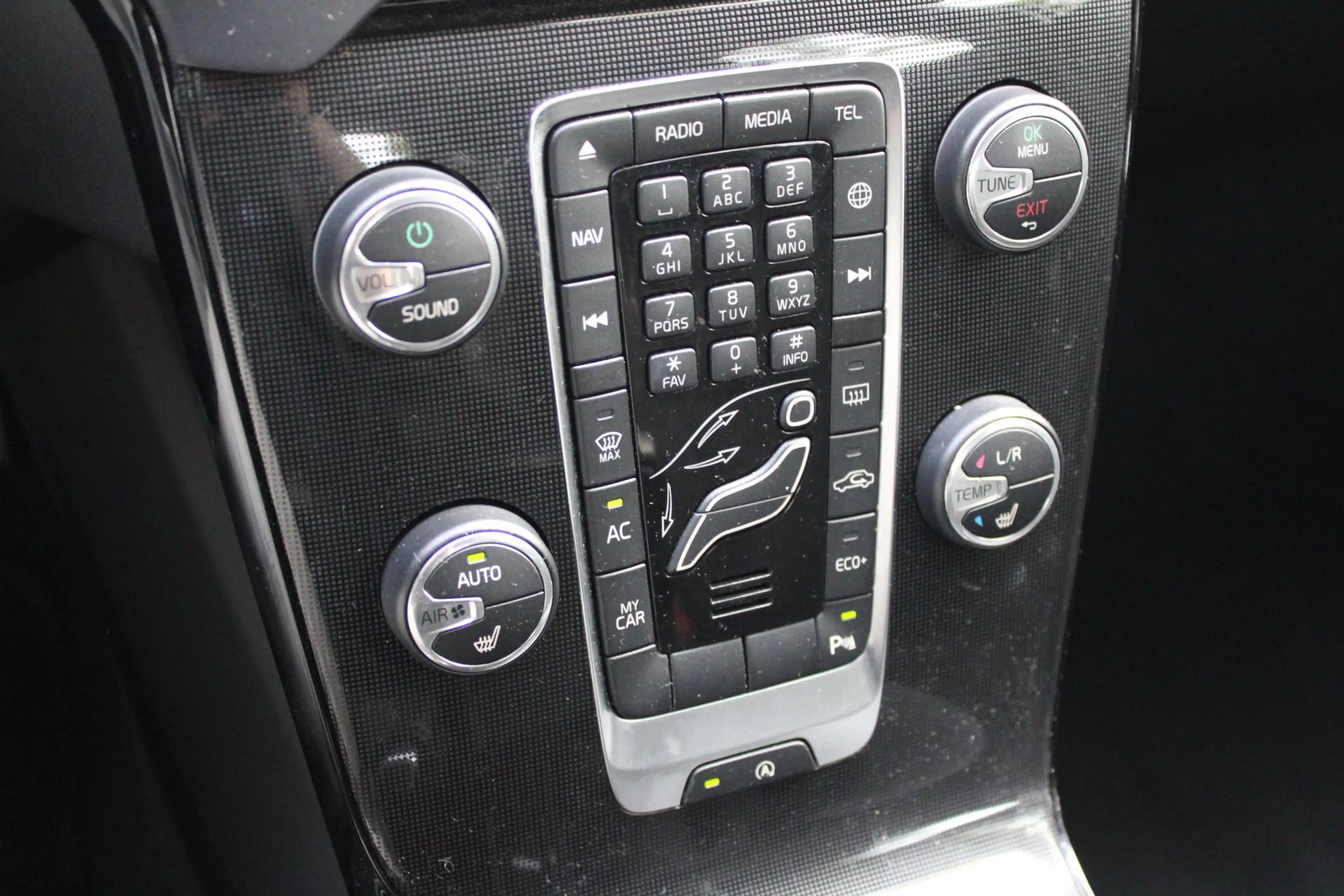 Volvo V40 1.5 T3 Dynamic Edition | Led Koplampen | Sensus Na — photo 12