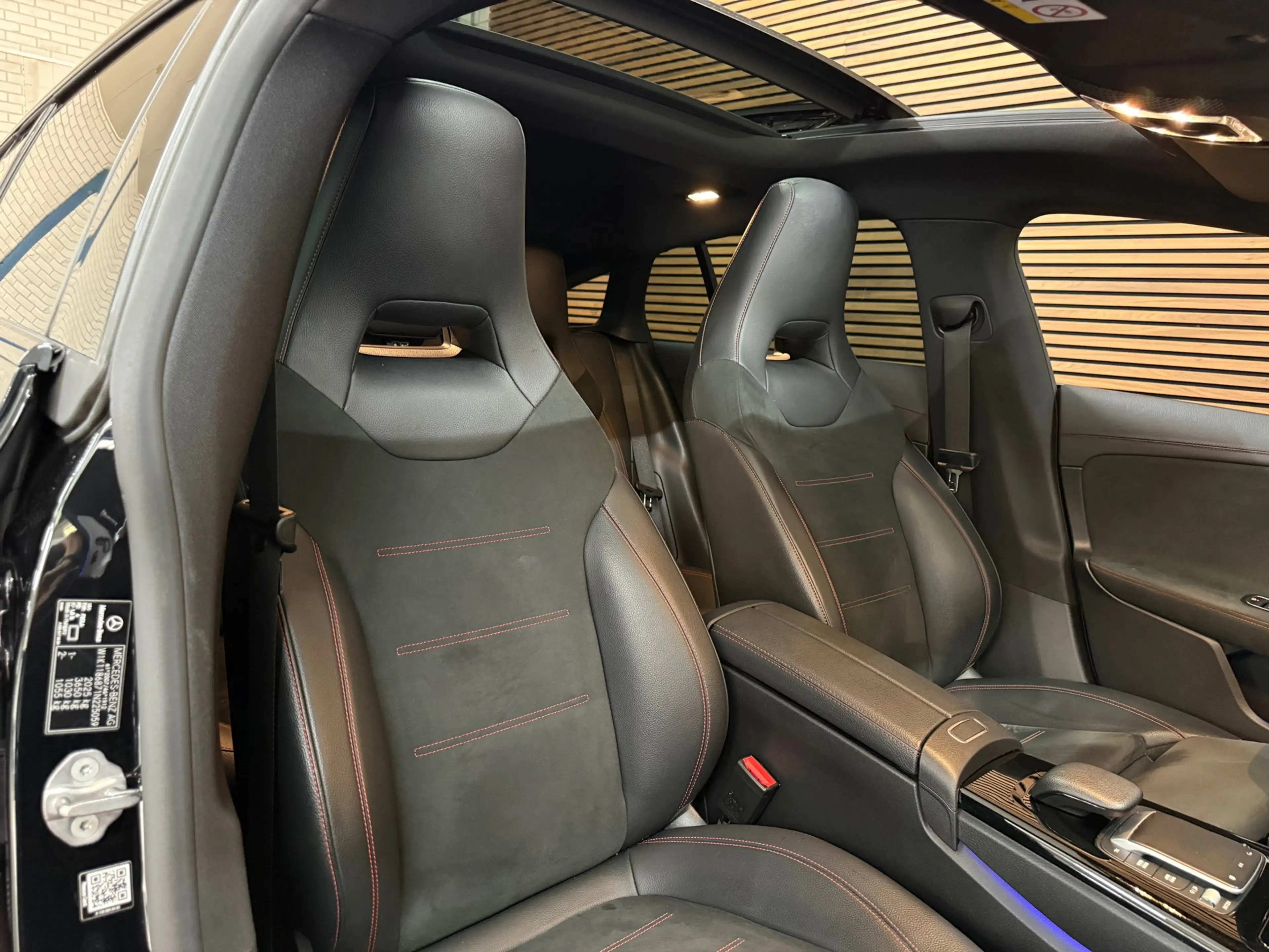 Mercedes-Benz CLA 200 SB AMG Premium Night | VOL! | Pano | Ambient | Mem — photo 6