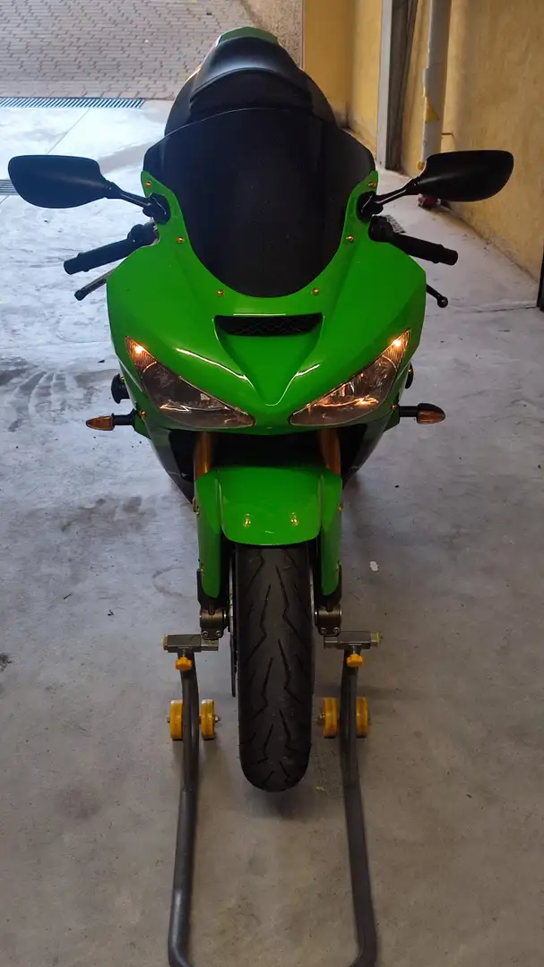 Kawasaki Ninja ZX-6R Vert - 1