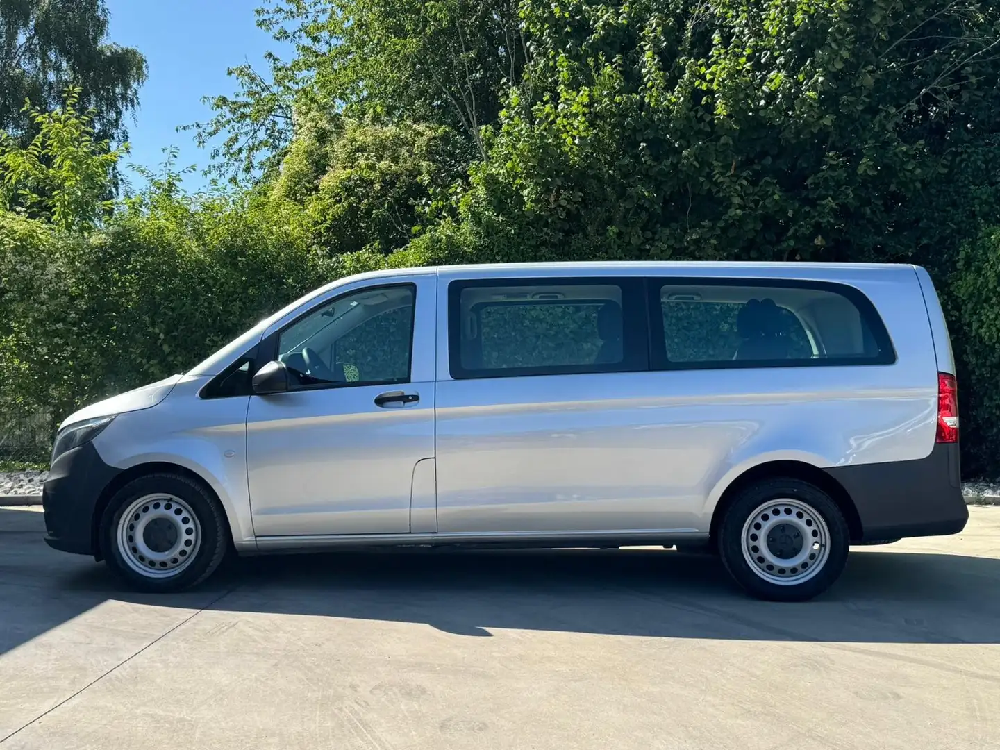 Mercedes-Benz Vito TOURER 114 CDI !! 9 PLACES !! LONG CHASSIS !! Gris - 2