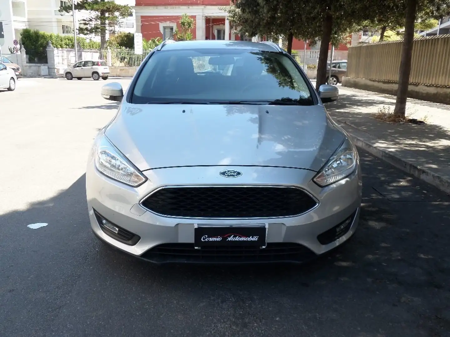 Ford Focus SW 1.5 tdci Business s Argento - 2