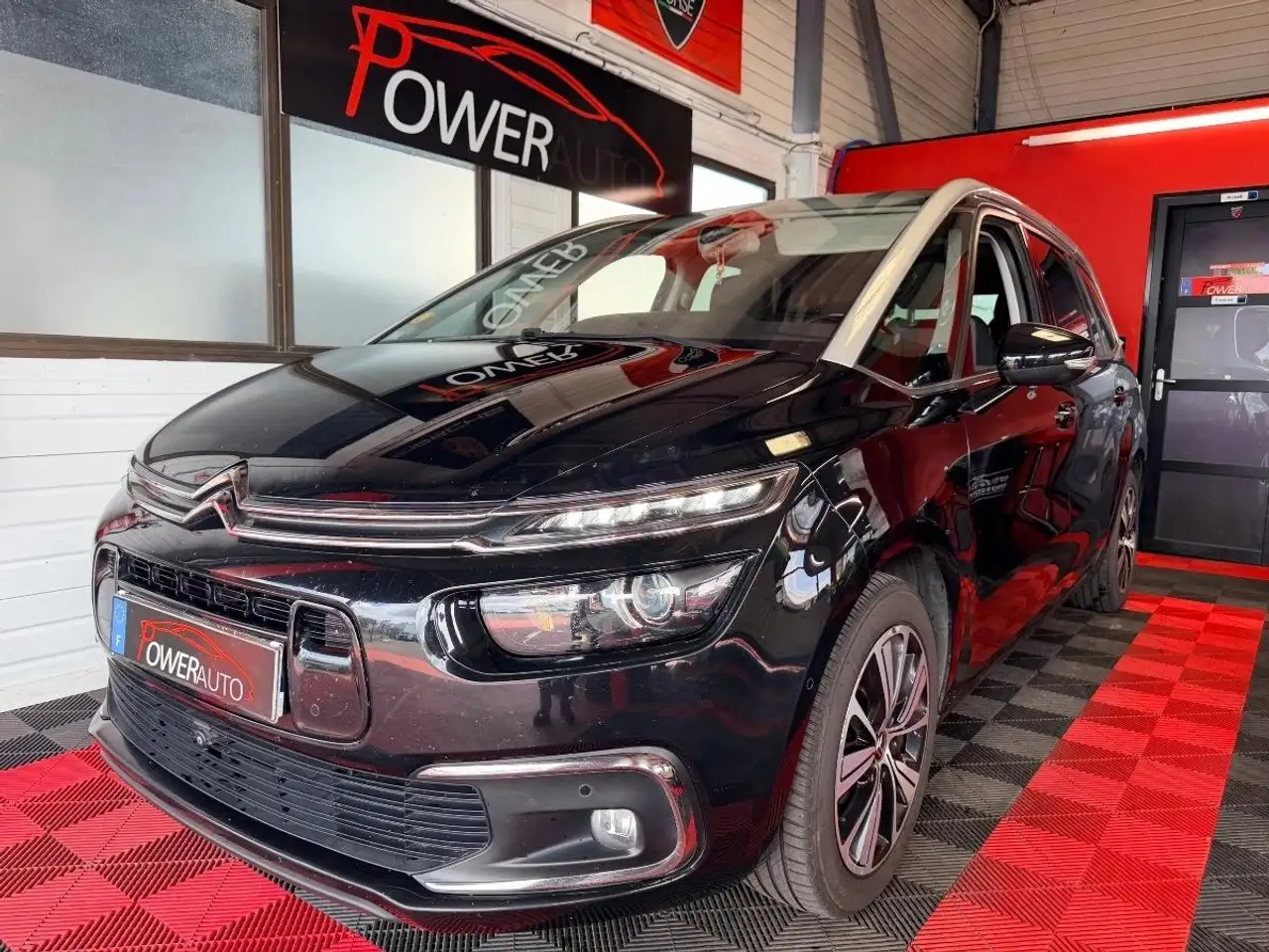 Citroen C4 2.0 BLUEHDI 150 EXCLUSIVE