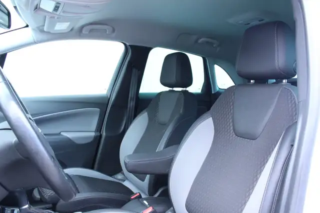 Opel Crossland X view 11