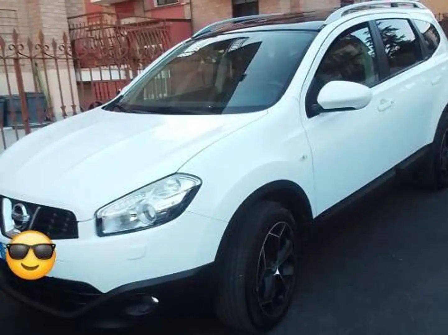 Nissan Qashqai+2 2.0 dci 4x4 allestimento tekna Bianco - 2