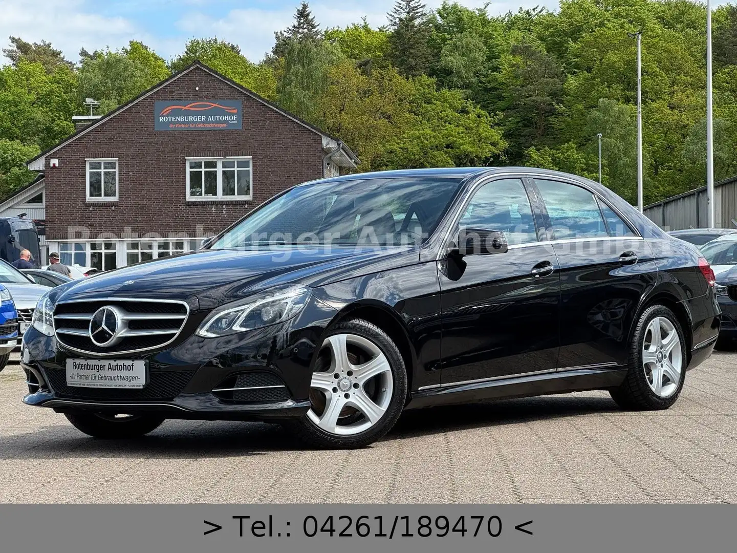 Mercedes-Benz E 350 *BLUETEC*AVANTGARDE*4MATIC*NAVI*LEDER*LED* Schwarz - 1