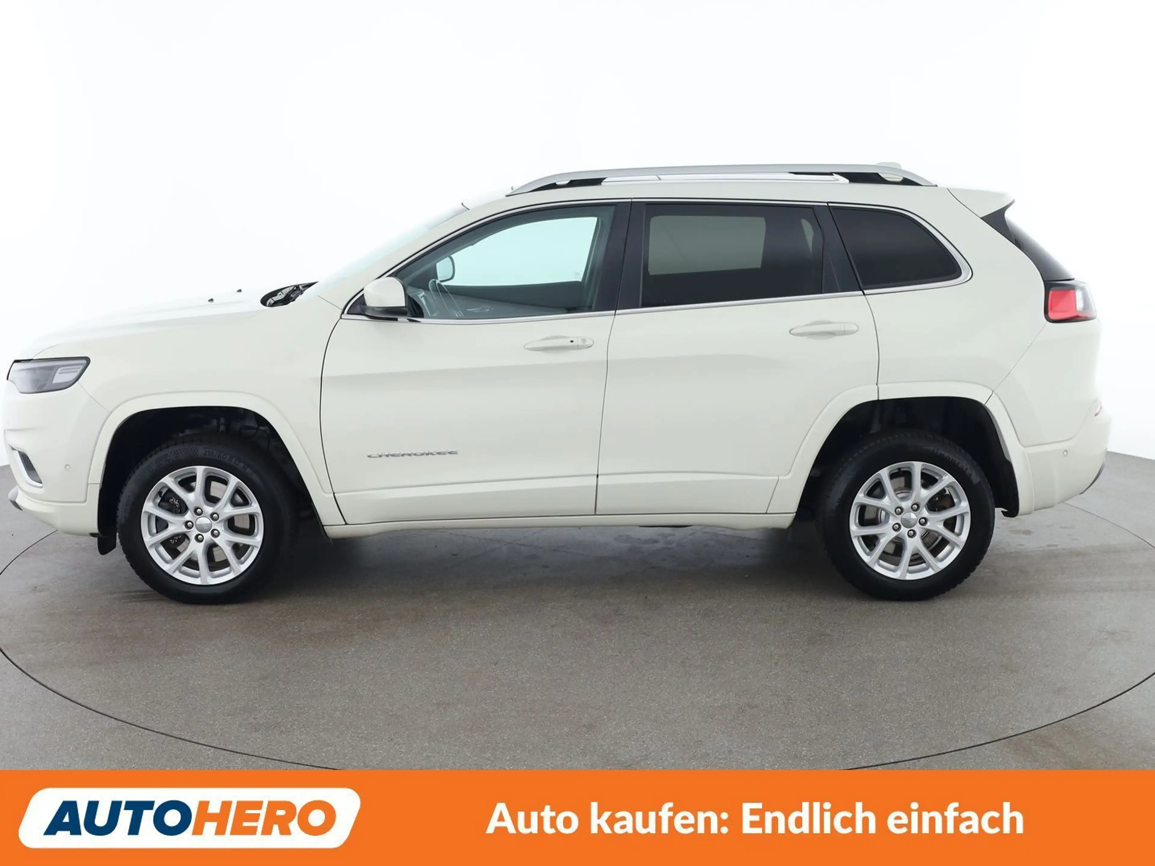 Jeep Cherokee 2.2 M-Jet Overland 4x4 — photo 3