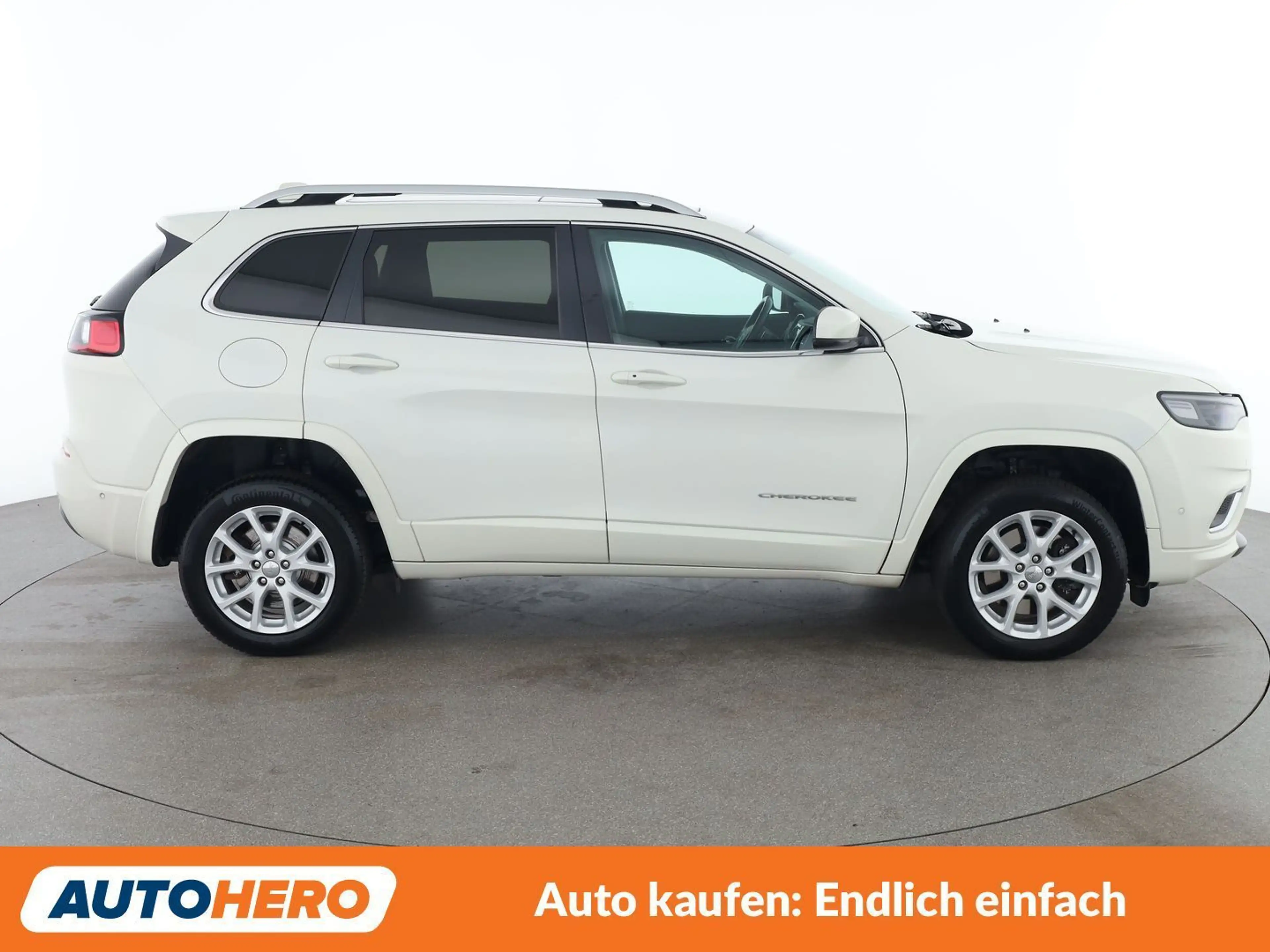 Jeep Cherokee 2.2 M-Jet Overland 4x4 — photo 7