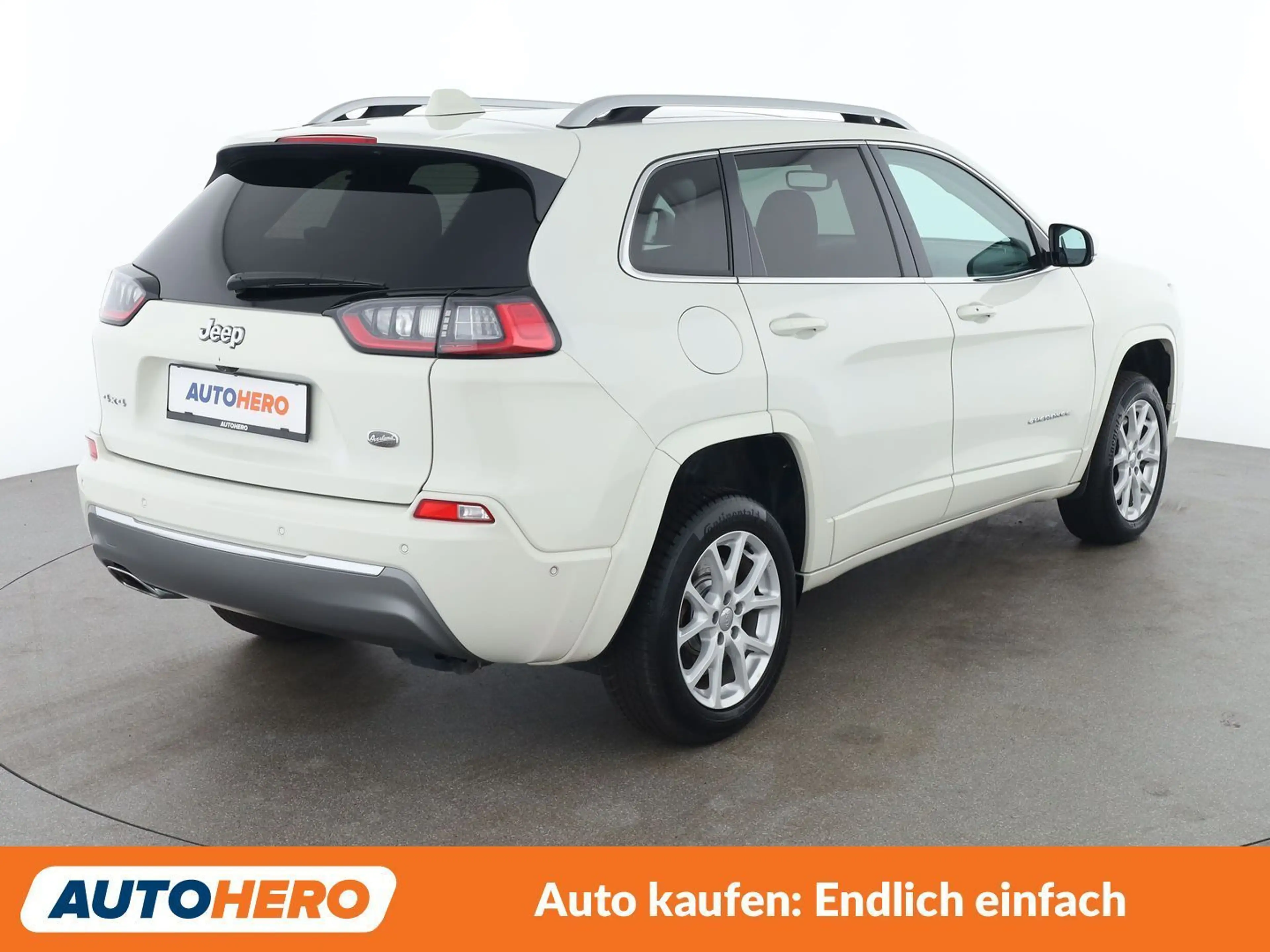 Jeep Cherokee 2.2 M-Jet Overland 4x4 — photo 6