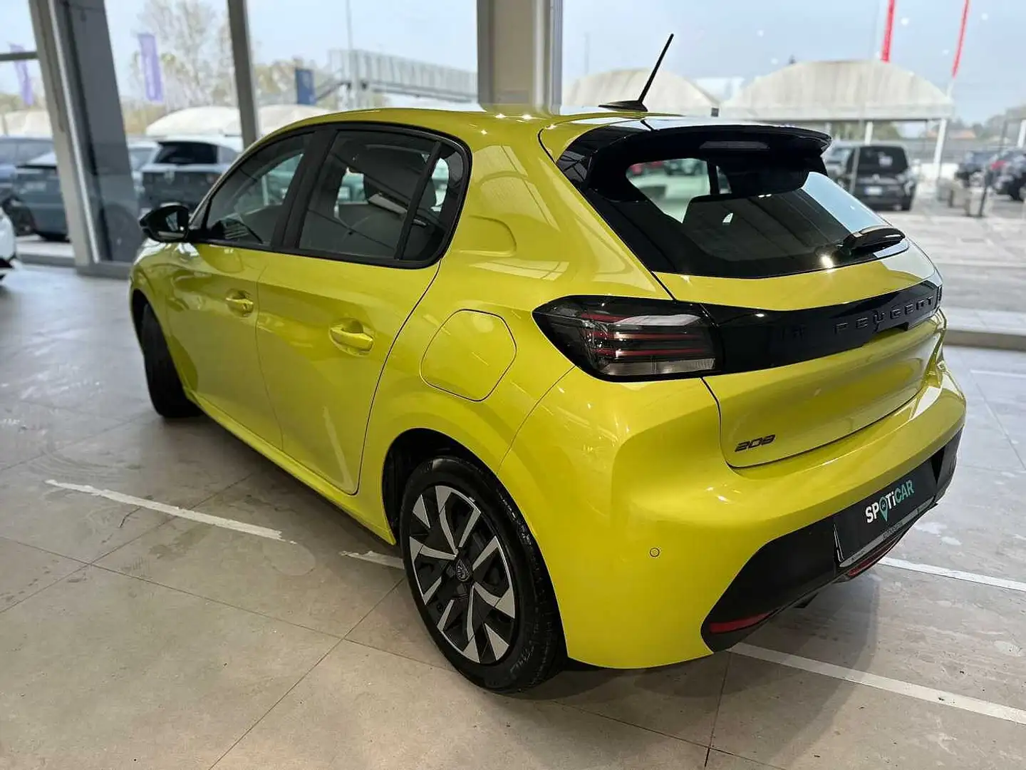 Peugeot 208 2ª serie PureTech 75 Stop&Start 5 porte Style Jaune - 2