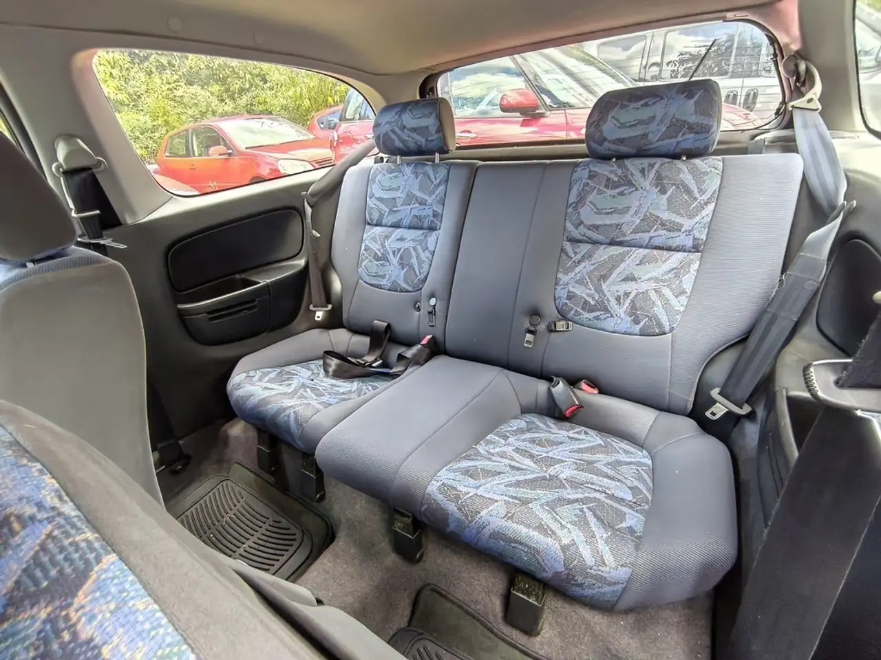 Nissan Almera 75 PS 3 Türer *KEIN TÜV!!!*, foto 9