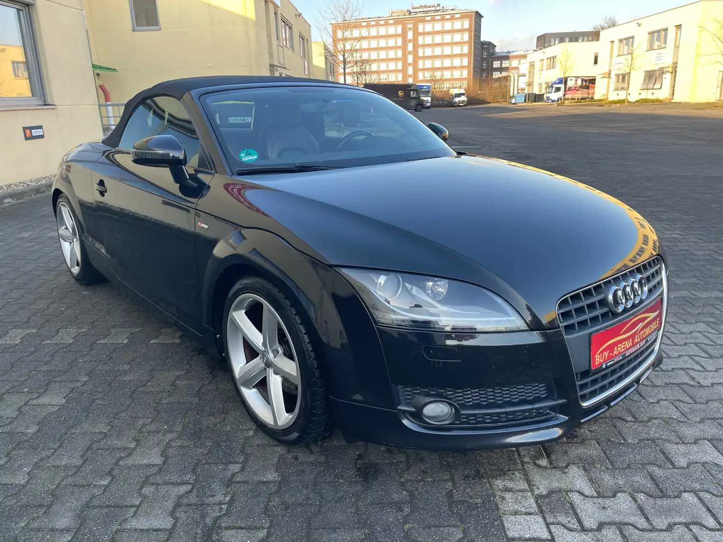 Audi TT 1.8 TFSI Roadster S line Sport/Plus S-Heft Top Černá - 1