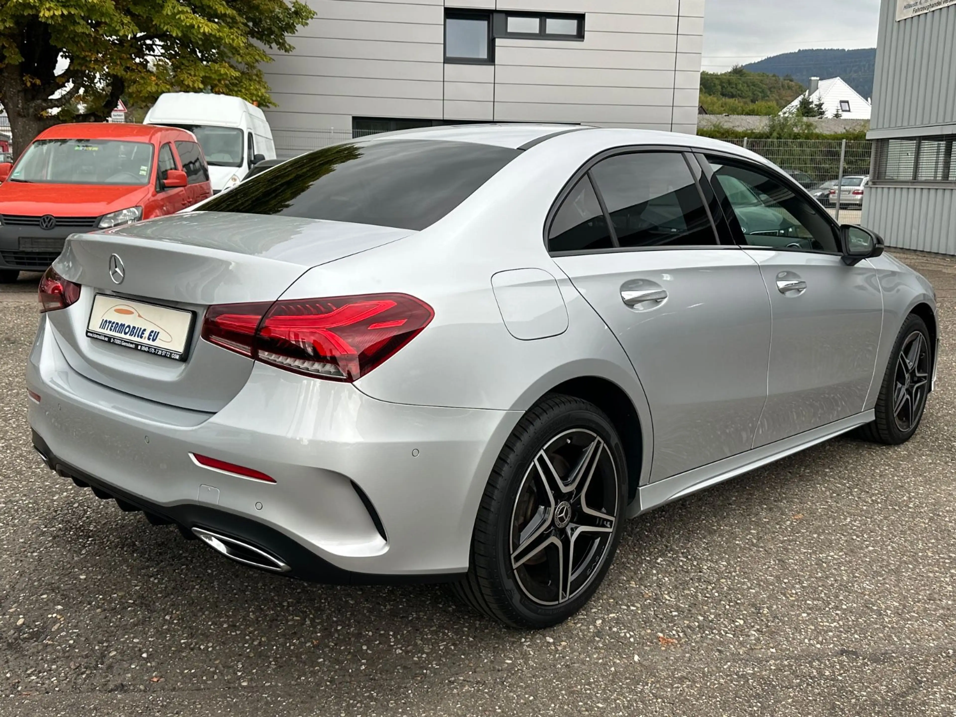 Mercedes-Benz A 250 e Lim. DCT HYBRID AMG LED PANO AMBIENTE CAM — photo 5