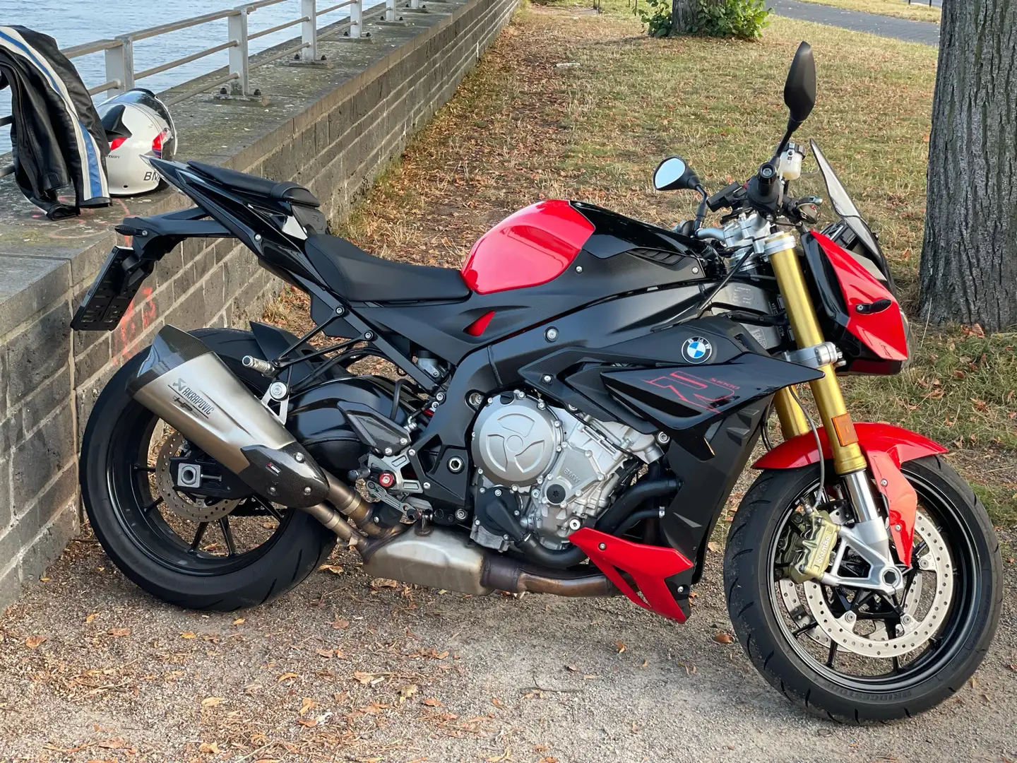 BMW S 1000 R Rouge - 2