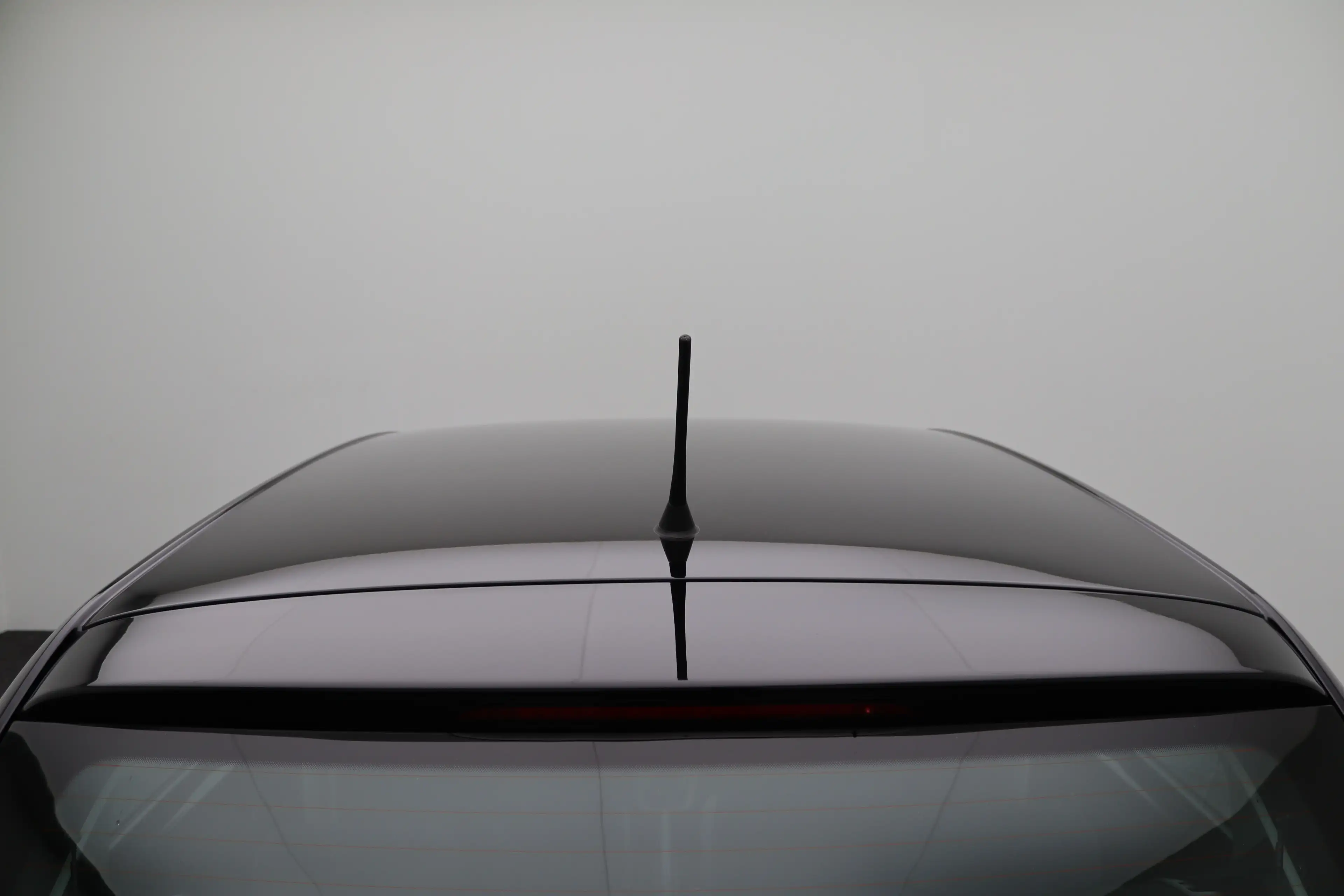 Volkswagen up! 1.0 | Achterbank in delen neerklapbaar | Airco | B — photo 4