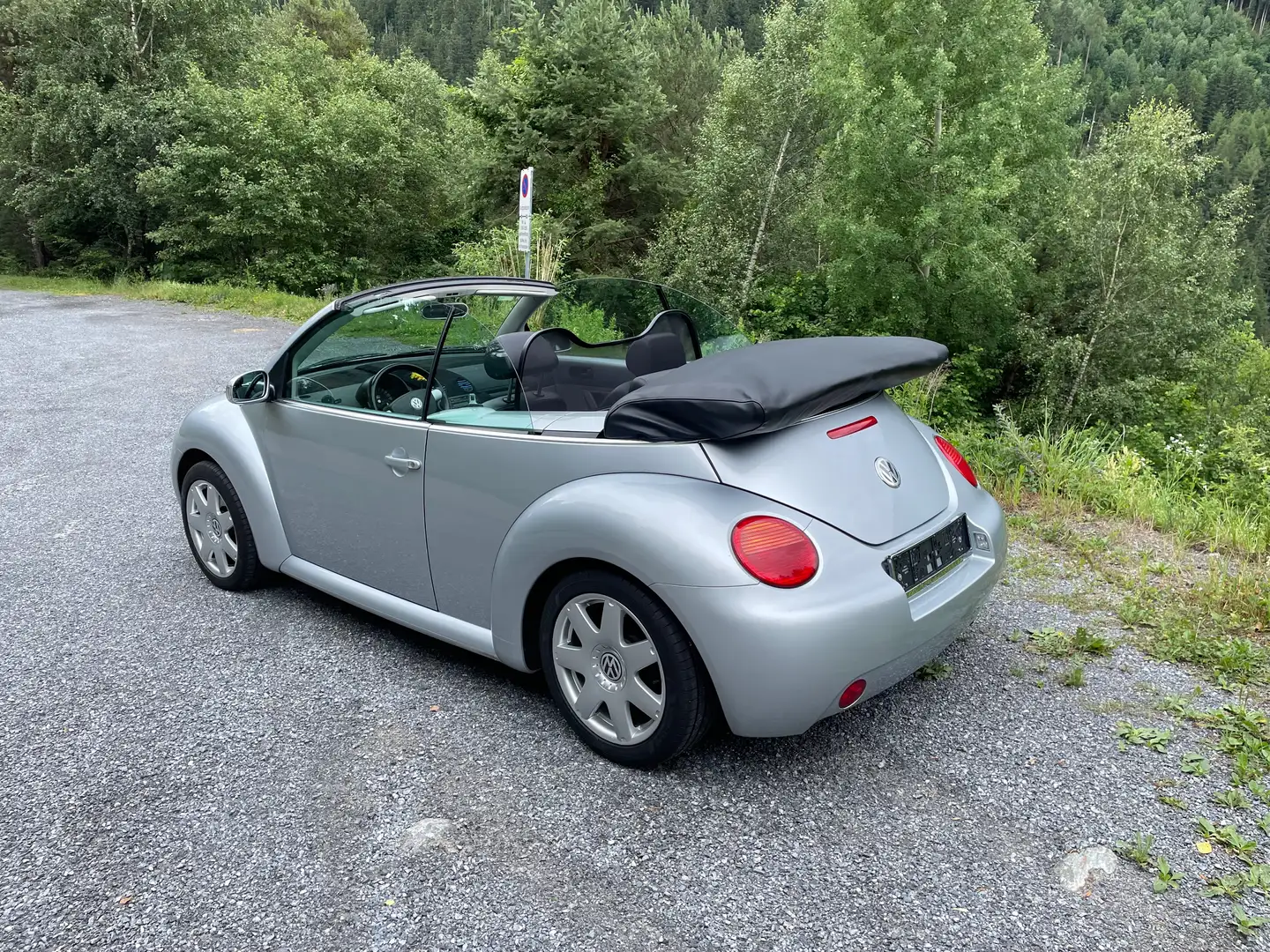 Volkswagen New Beetle Beetle Cabriolet 2,0 Silber - 2