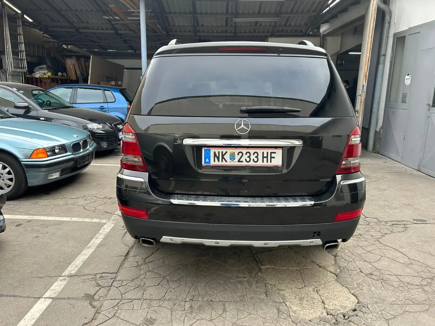 Mercedes-Benz GL 420 CDI 4MATIC Aut. Black - 2