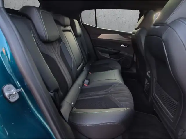 Peugeot 408 view 14