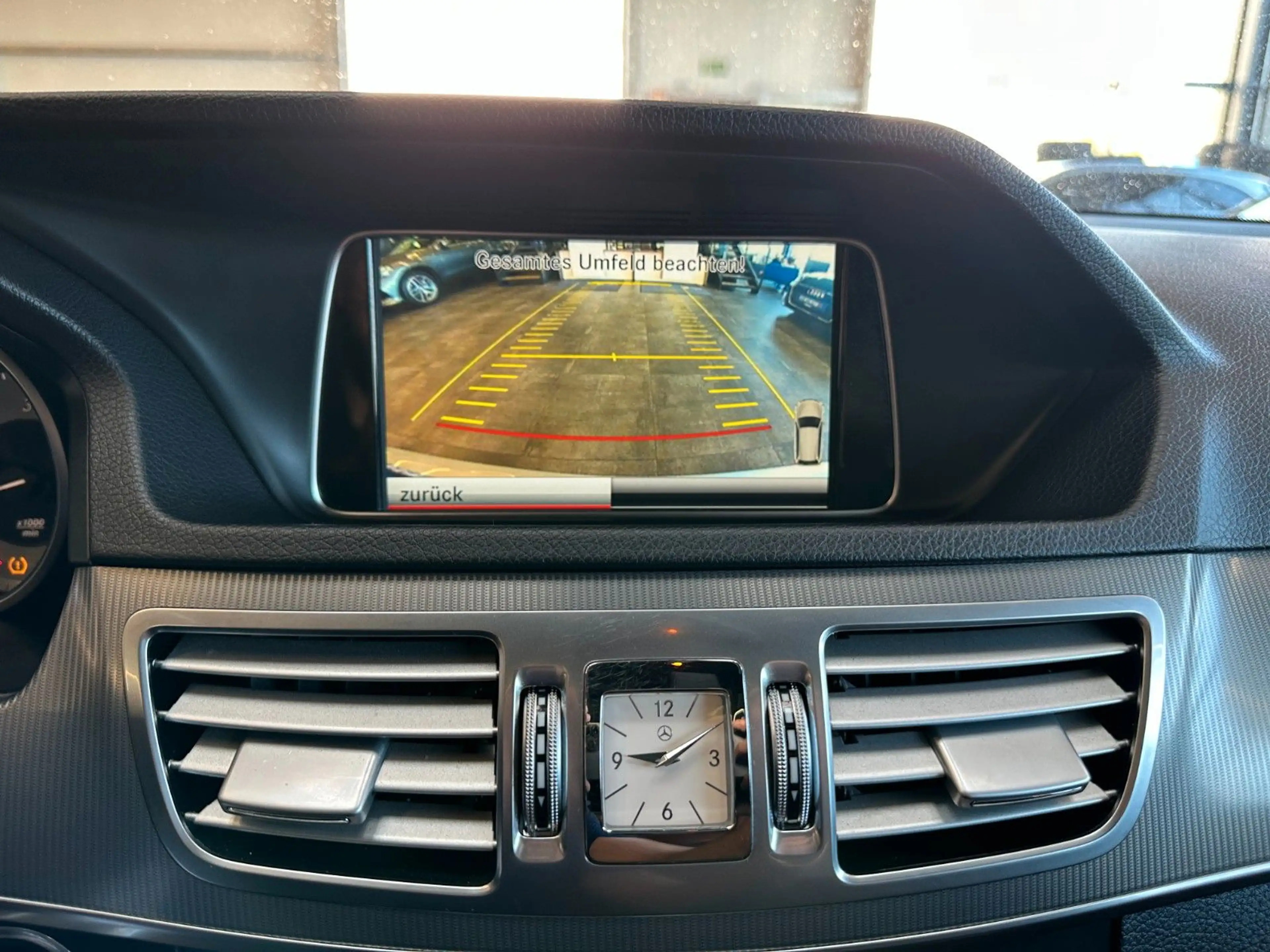 Mercedes-Benz E 350 *PANO*MEMORY*HarmanKardon*LEDER (BRAUN)* — photo 15