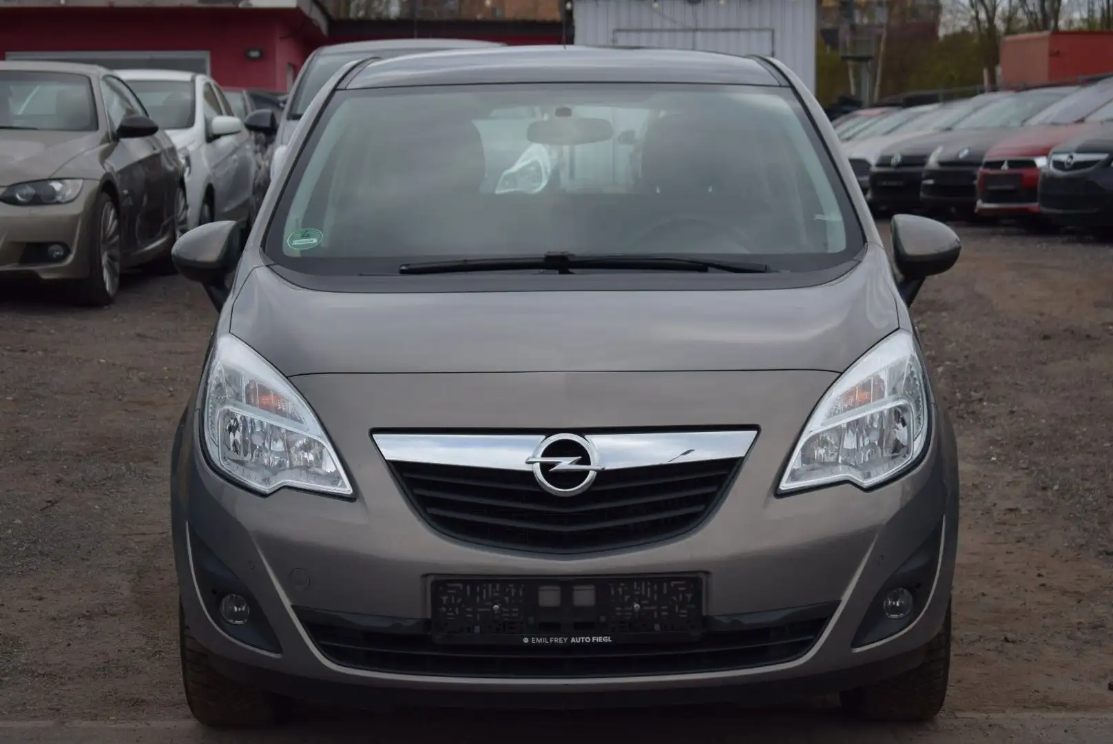Opel Meriva B Edition Braun - 1