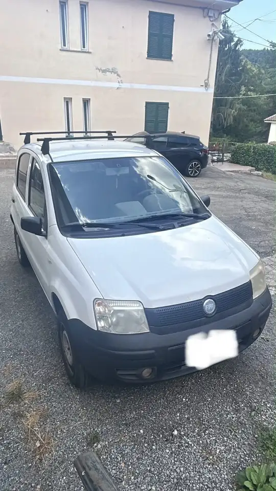 Fiat Panda 1.3 mjt 16v 4x4 — photo 1 of 6
