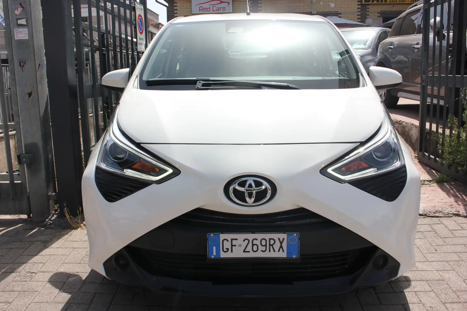 Toyota Aygo AUTOMATICA *PREZZO VER 12000KM CERTIFICATI UNIPRO* - 2