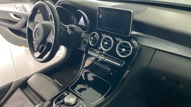 Mercedes-Benz C-Class view 10