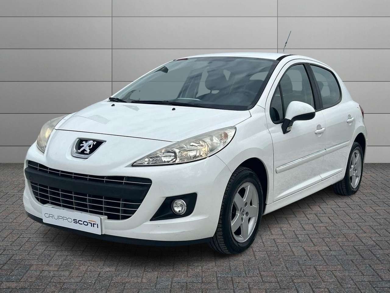Peugeot 207 1.4 HDi 70CV 5p. Allure