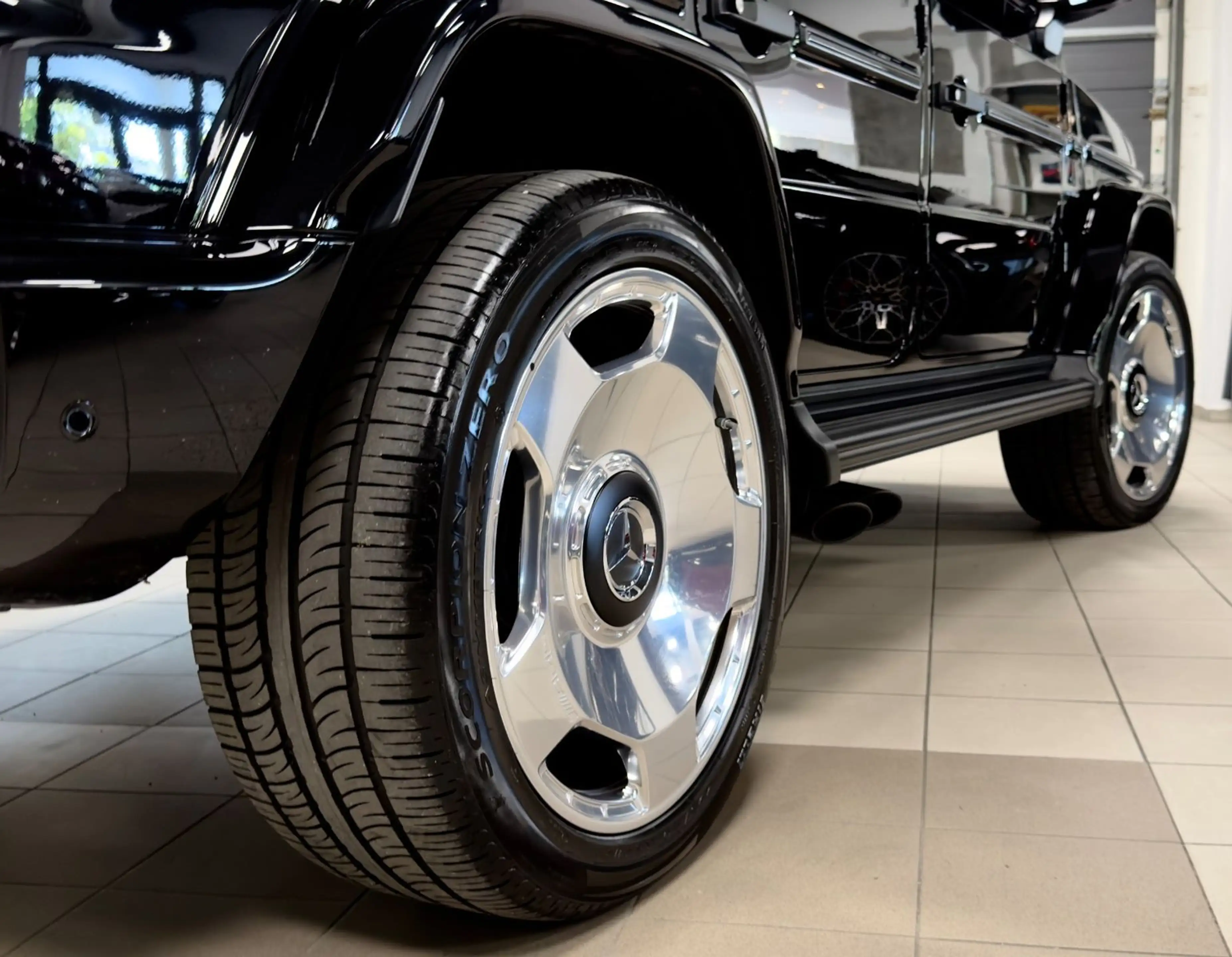 Mercedes-Benz G 63 AMG FACELIFT NIGHTPACK II MASSAGE BURMESTER — photo 11
