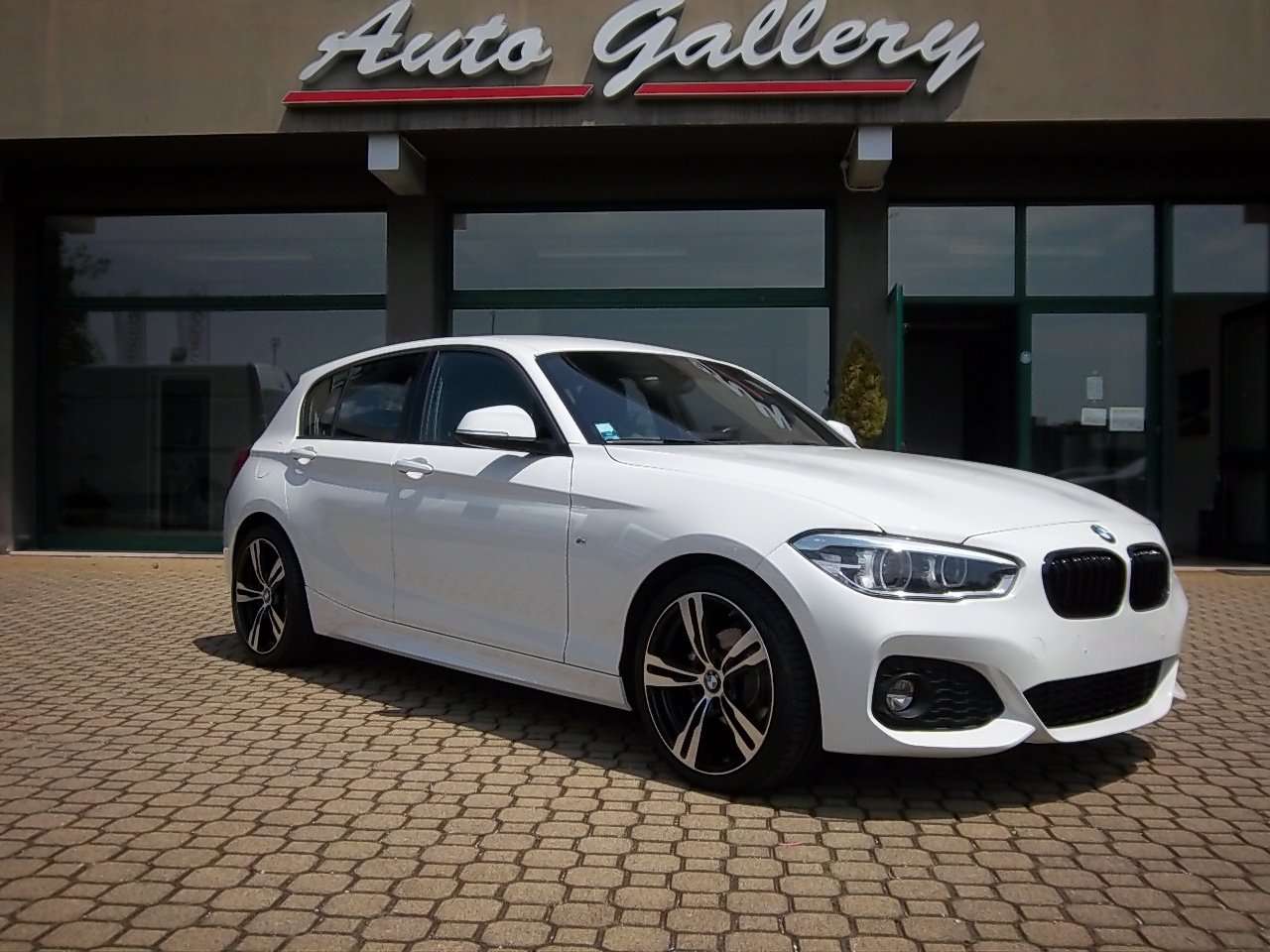 BMW 116 d 5p Msport  Automatica  LED  ok neopatentati