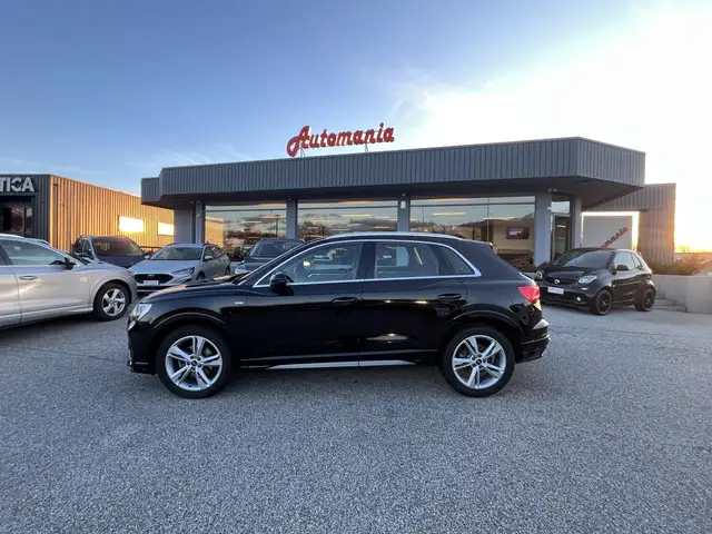 Audi Q3 Q3 35 2.0 tdi S line edit quattro s-tronic