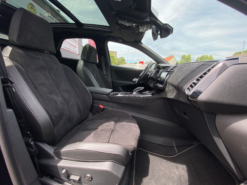 DS Automobiles DS 7 Crossback DS7 E-Tense 300 PS Performance Line + 4x4 — photo 9