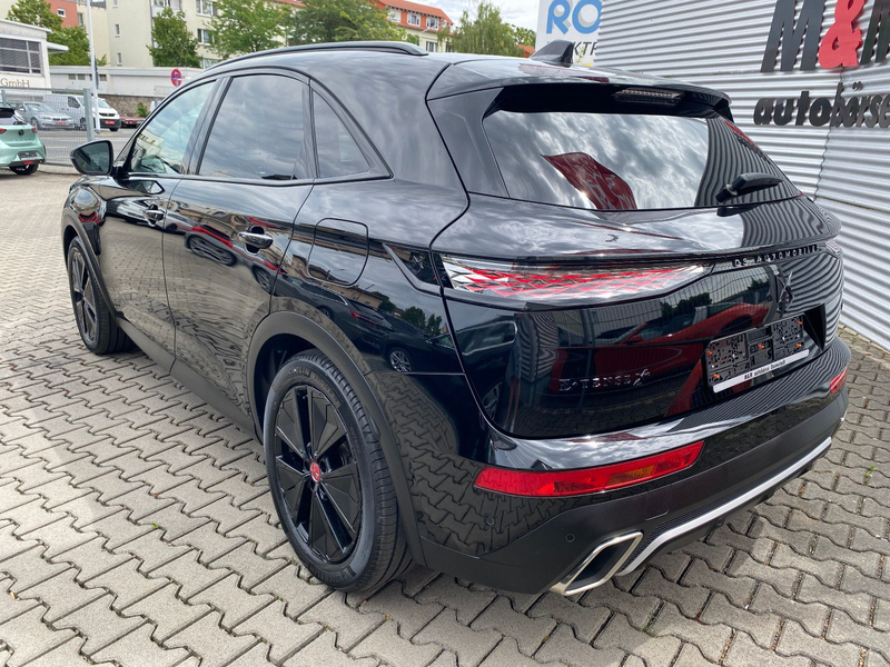 DS Automobiles DS 7 Crossback DS7 E-Tense 300 PS Performance Line + 4x4 — photo 4