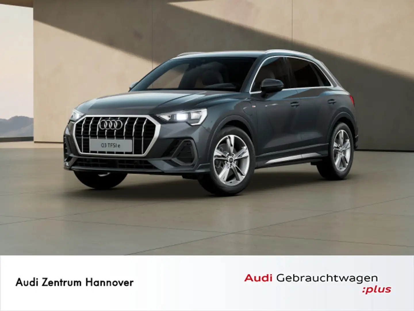 Audi Q3 45 TFSIe S line LED Navi virtual DAB Grau - 1