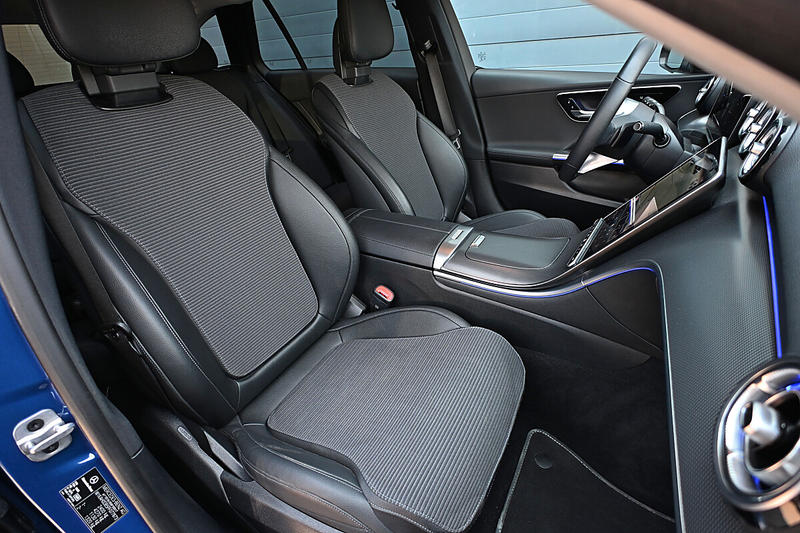 Mercedes-Benz C 200 d T Aut. AMG ACC, AHK elektr., 360 CAM, Standhe... — photo 9
