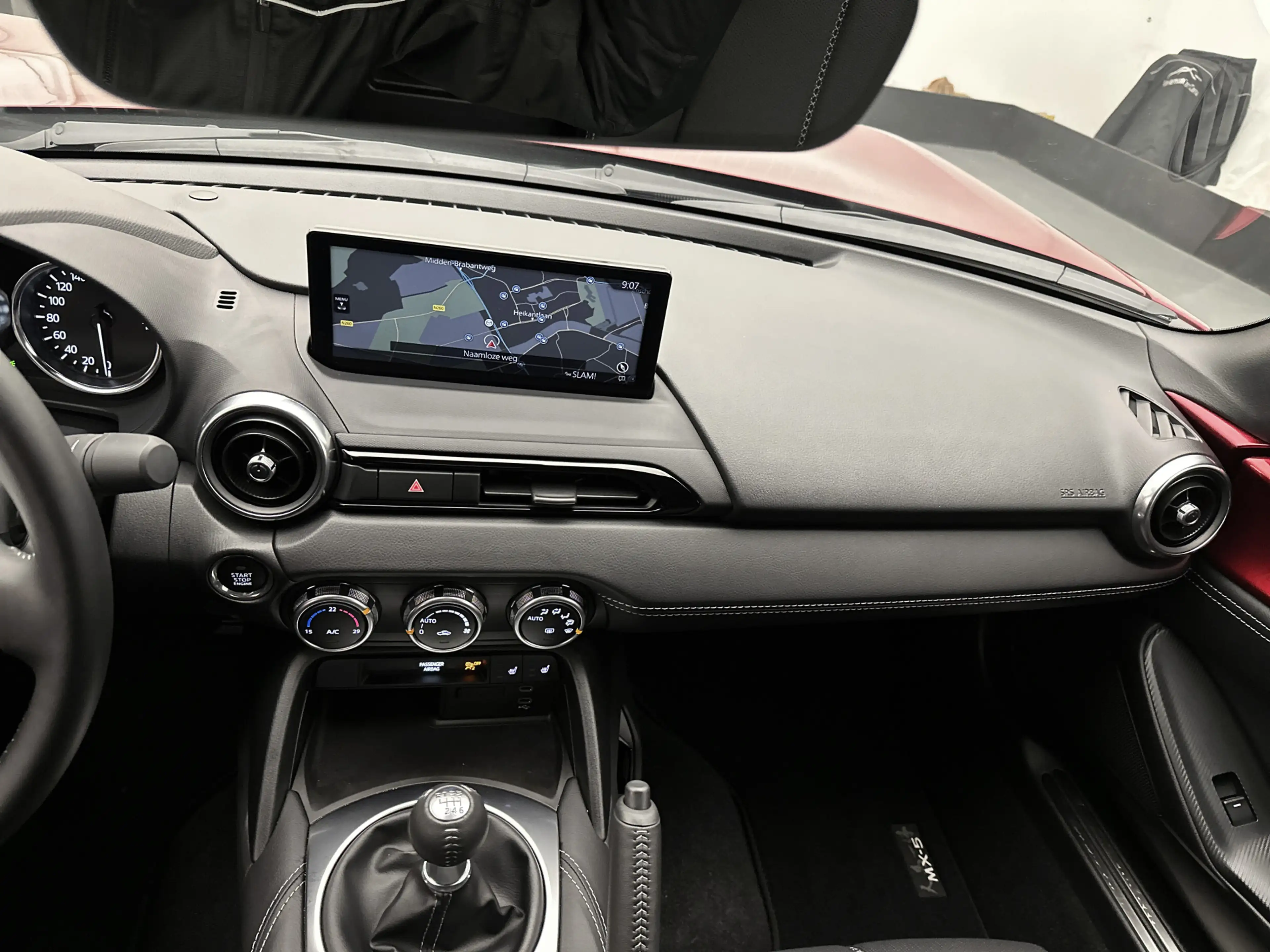Mazda MX-5 1.5 SkyActiv-G 132 Exclusive-Line Aero pakket | Zw — photo 4