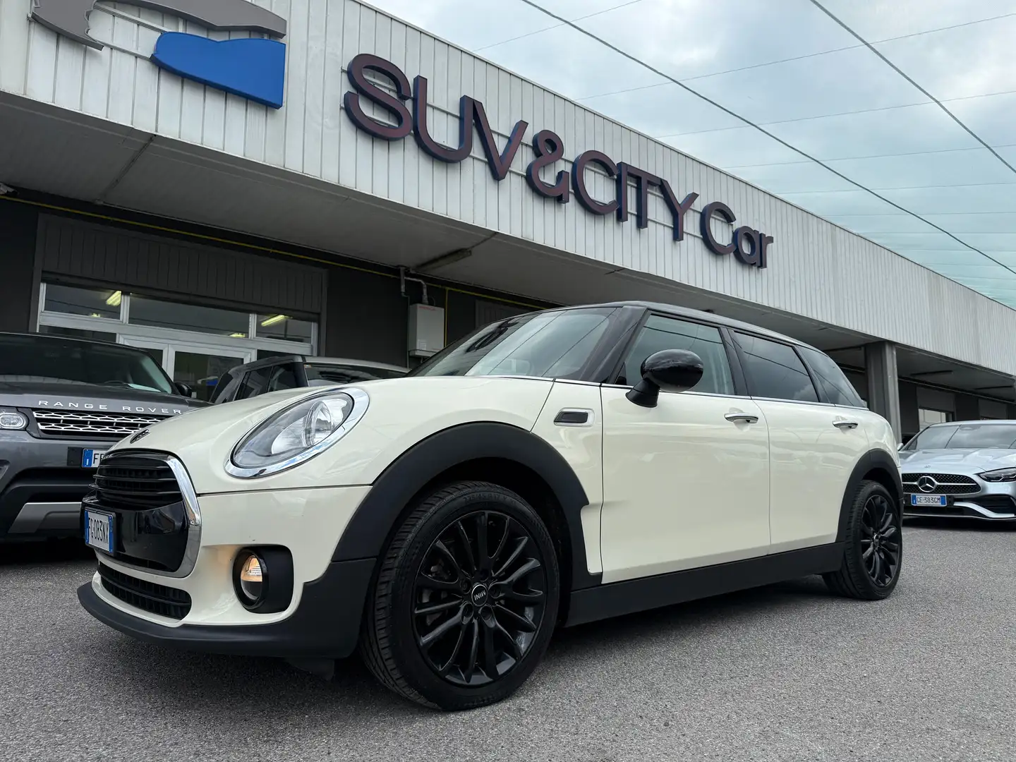 MINI Cooper D Clubman Clubman 2.0 / EURO 6 auto Beige - 1