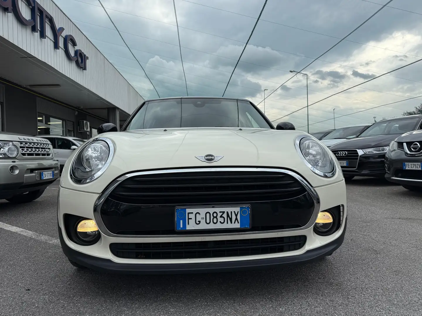 MINI Cooper D Clubman Clubman 2.0 / EURO 6 auto Beige - 2