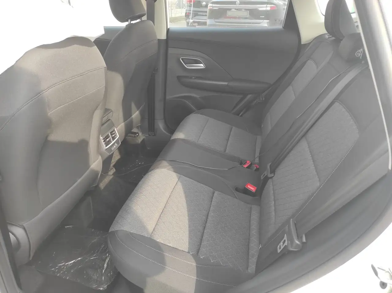 MG ZS COMFORT FULL HYBRID + 7