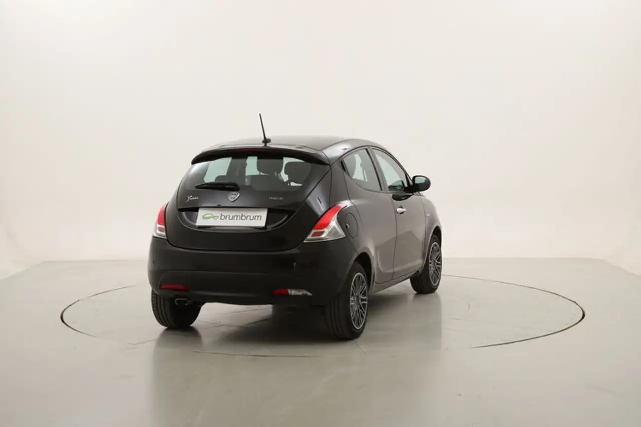Lancia Ypsilon Hybrid Gold 1.0 Mild Hybrid 70CV, миниатюра 5