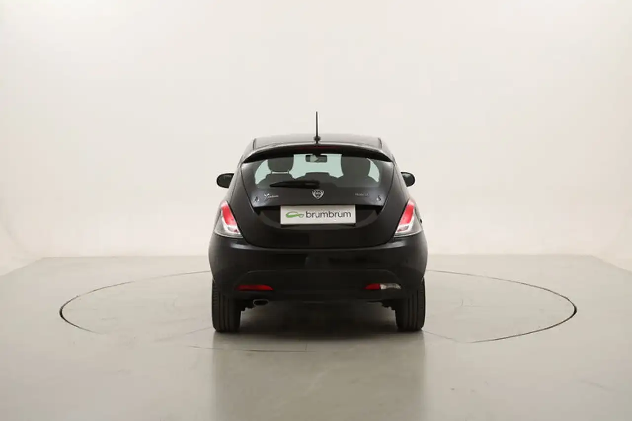 Lancia Ypsilon Hybrid Gold 1.0 Mild Hybrid 70CV, миниатюра 4