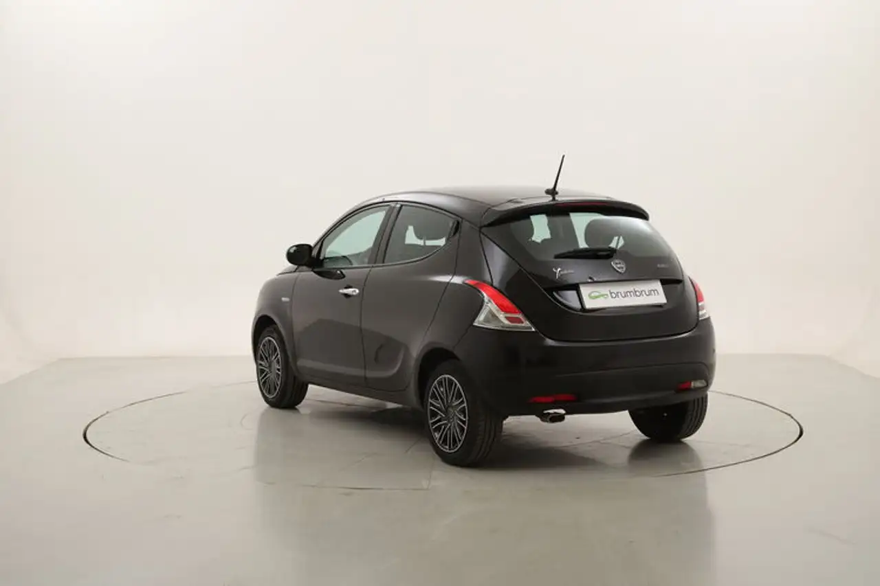 Lancia Ypsilon Hybrid Gold 1.0 Mild Hybrid 70CV, миниатюра 3