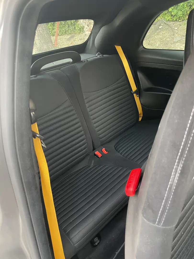 Abarth 595 Competizione 595C 1.4T JET 132KW - 2