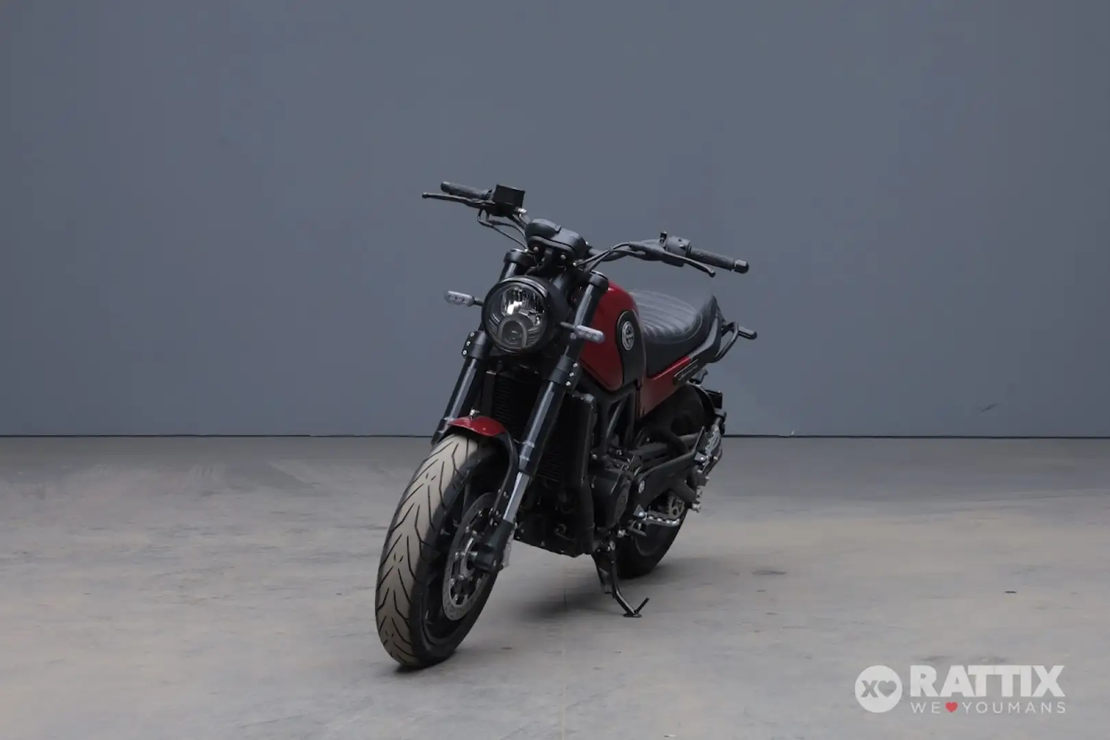 Benelli Leoncino E5 Rood - 2