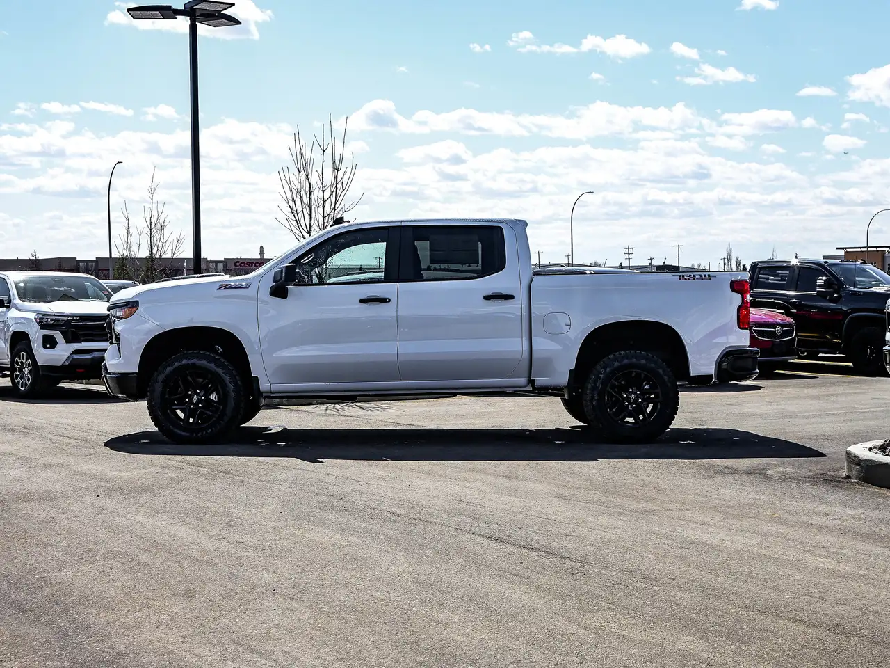 Chevrolet Silverado 1500 снимка Chevrolet Silverado 1500