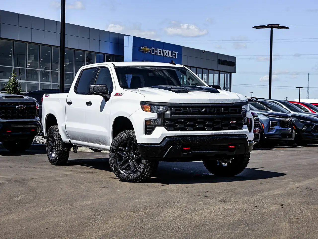 Chevrolet Silverado 1500 снимка Chevrolet Silverado 1500