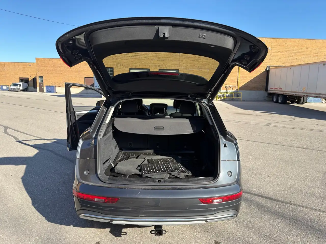 Audi Q5 снимка Audi Q5
